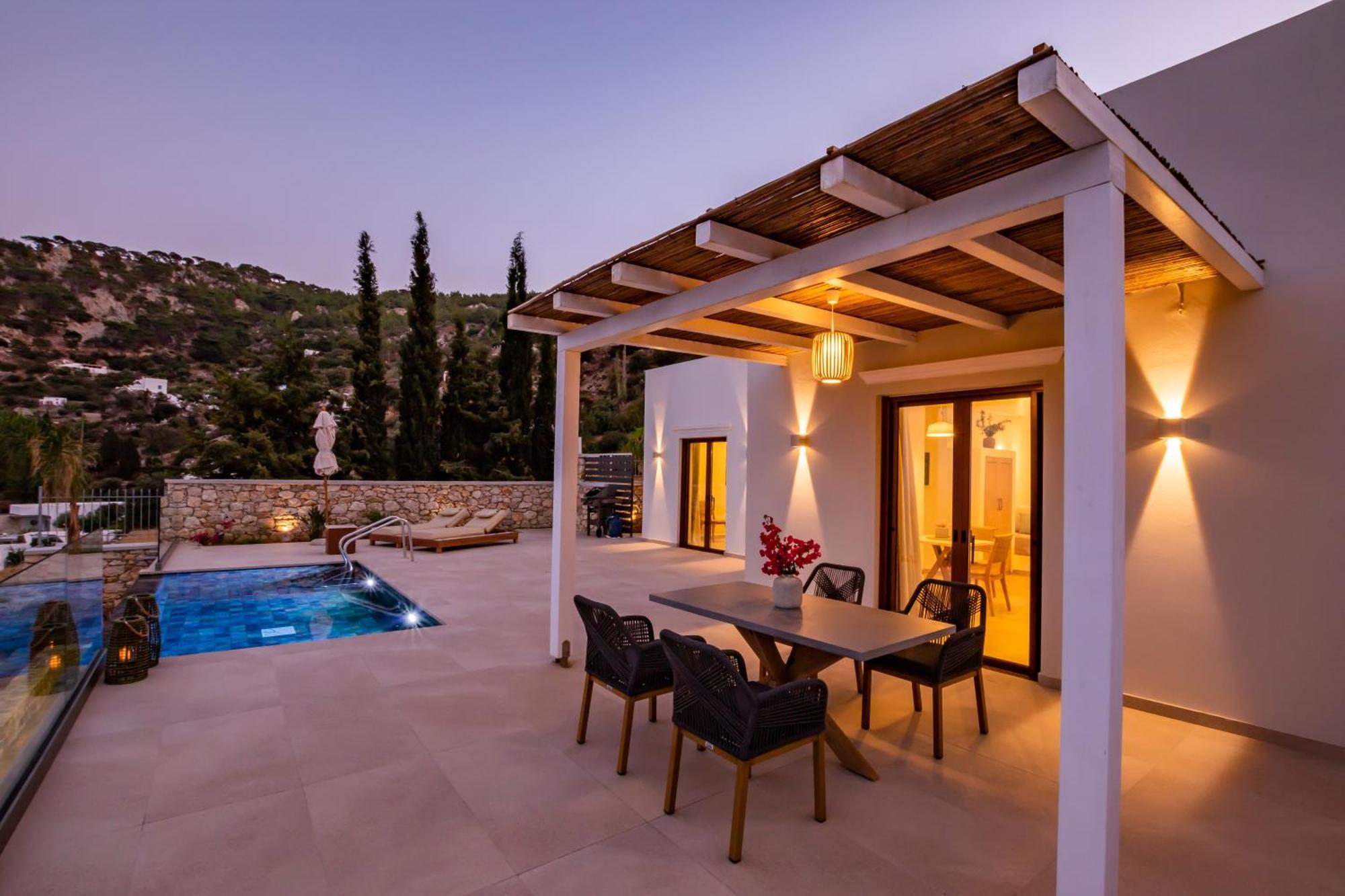 Mertelia Luxury Villas 키라파나기아 외부 사진