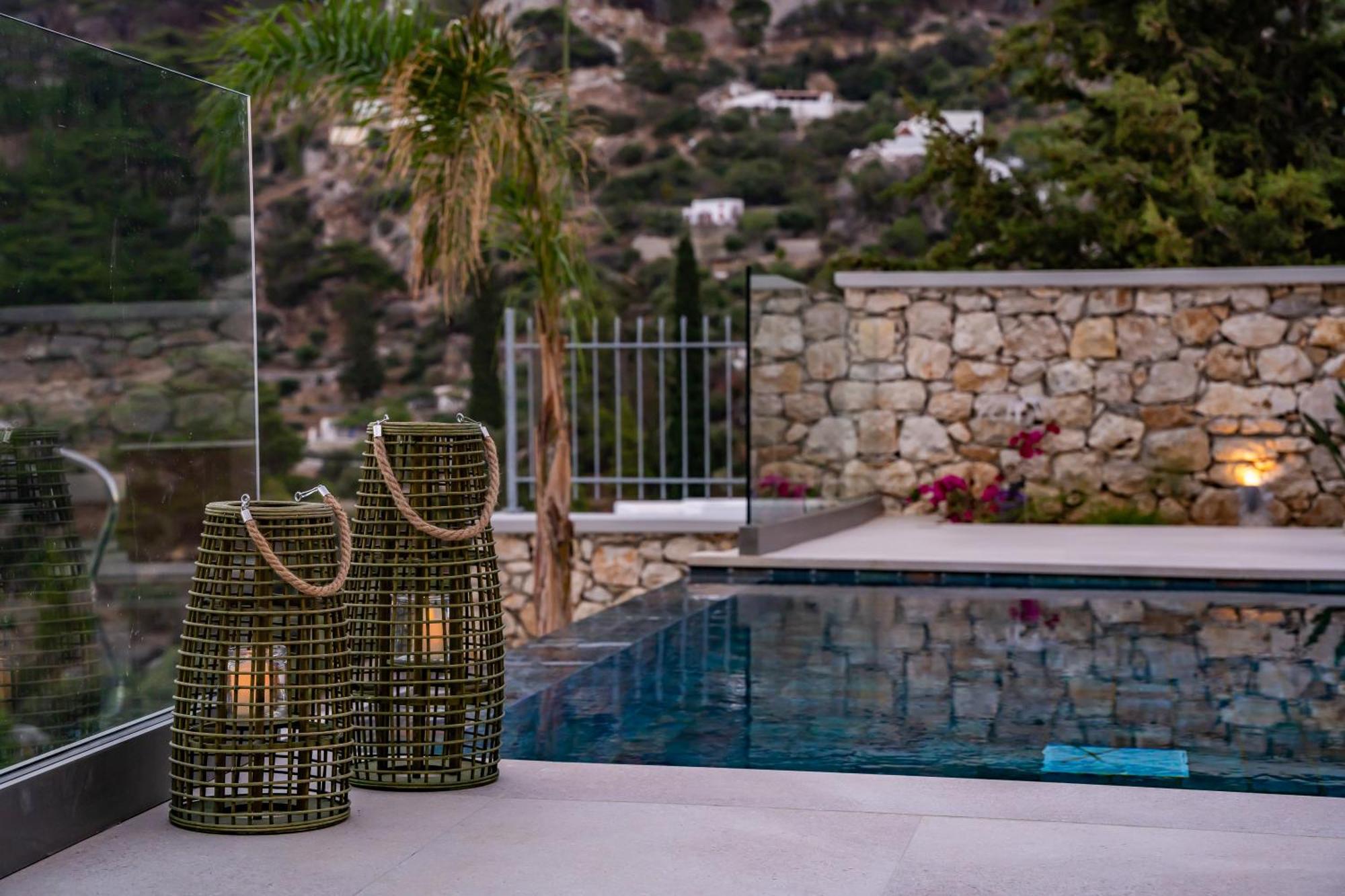 Mertelia Luxury Villas 키라파나기아 외부 사진