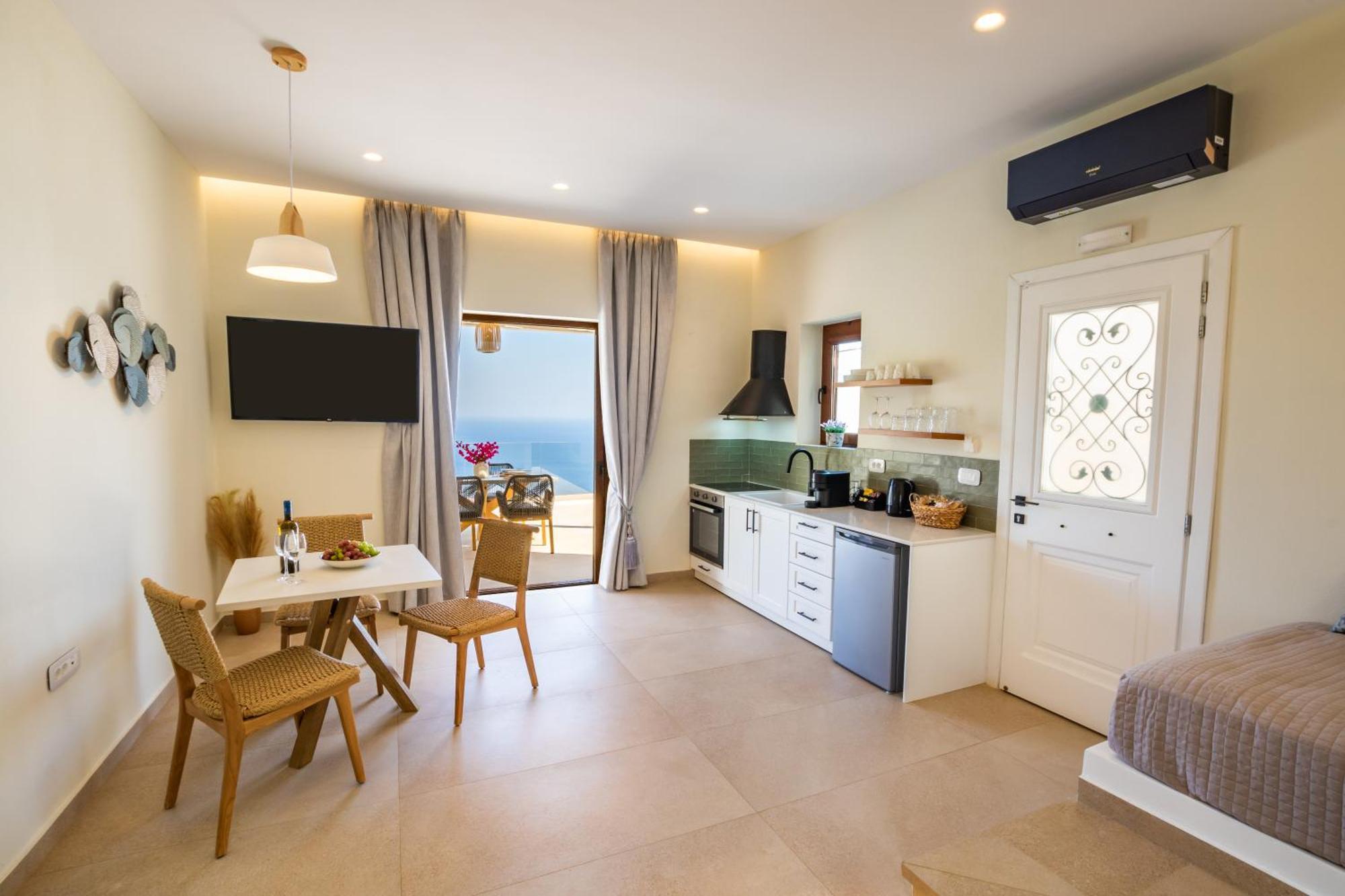 Mertelia Luxury Villas 키라파나기아 외부 사진